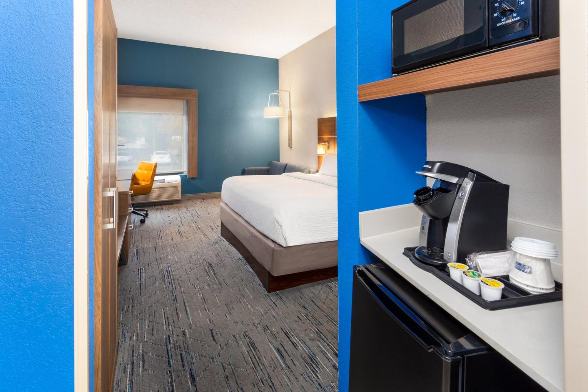 Holiday Inn Express - New Albany Bagian luar foto
