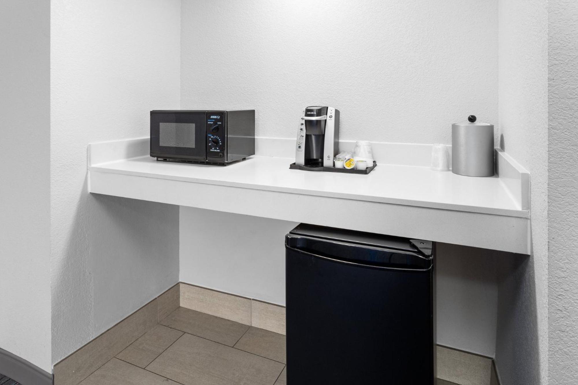 Holiday Inn Express - New Albany Bagian luar foto