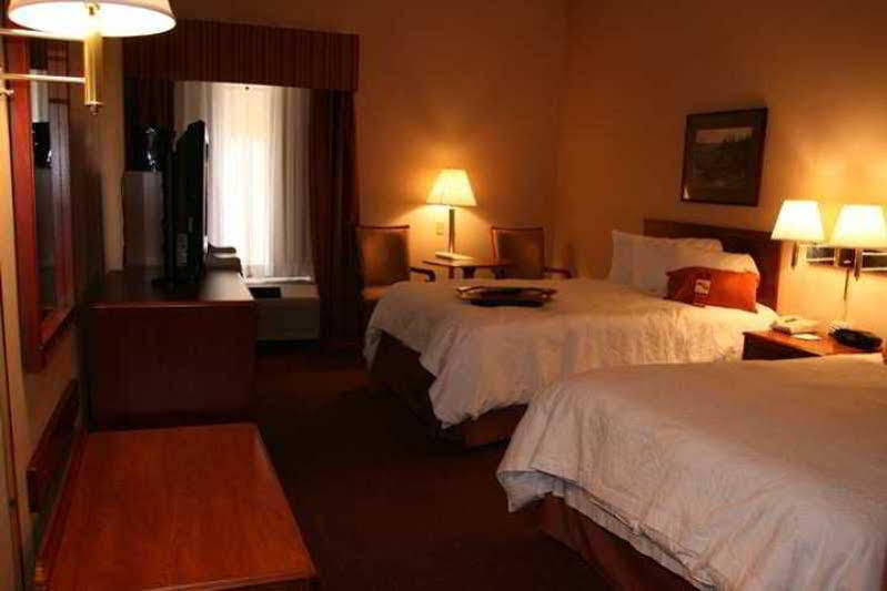 Holiday Inn Express - New Albany Bagian luar foto